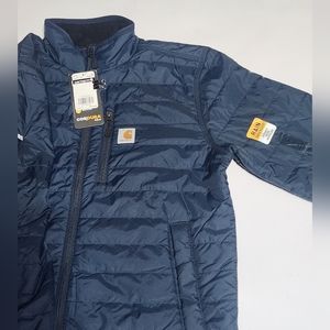 Men's lightweight puffer jacket.
